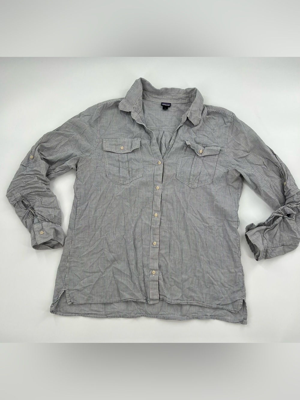 Patagonia women's Gray Pinstripe Button-Down Shirt